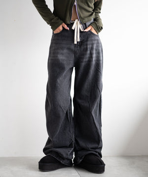 ブラック　モデル:155cm M着用