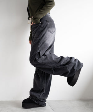 ブラック　モデル:155cm M着用