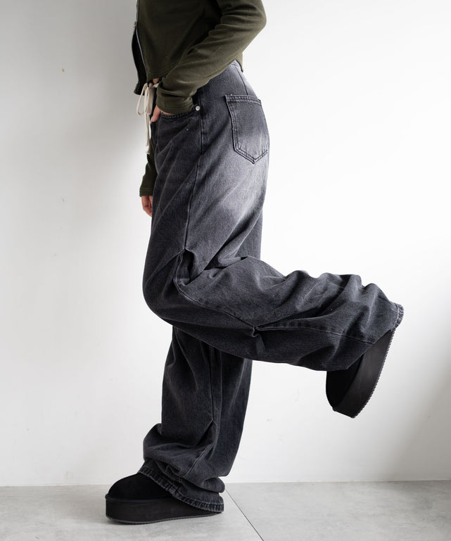 ブラック　モデル:155cm M着用