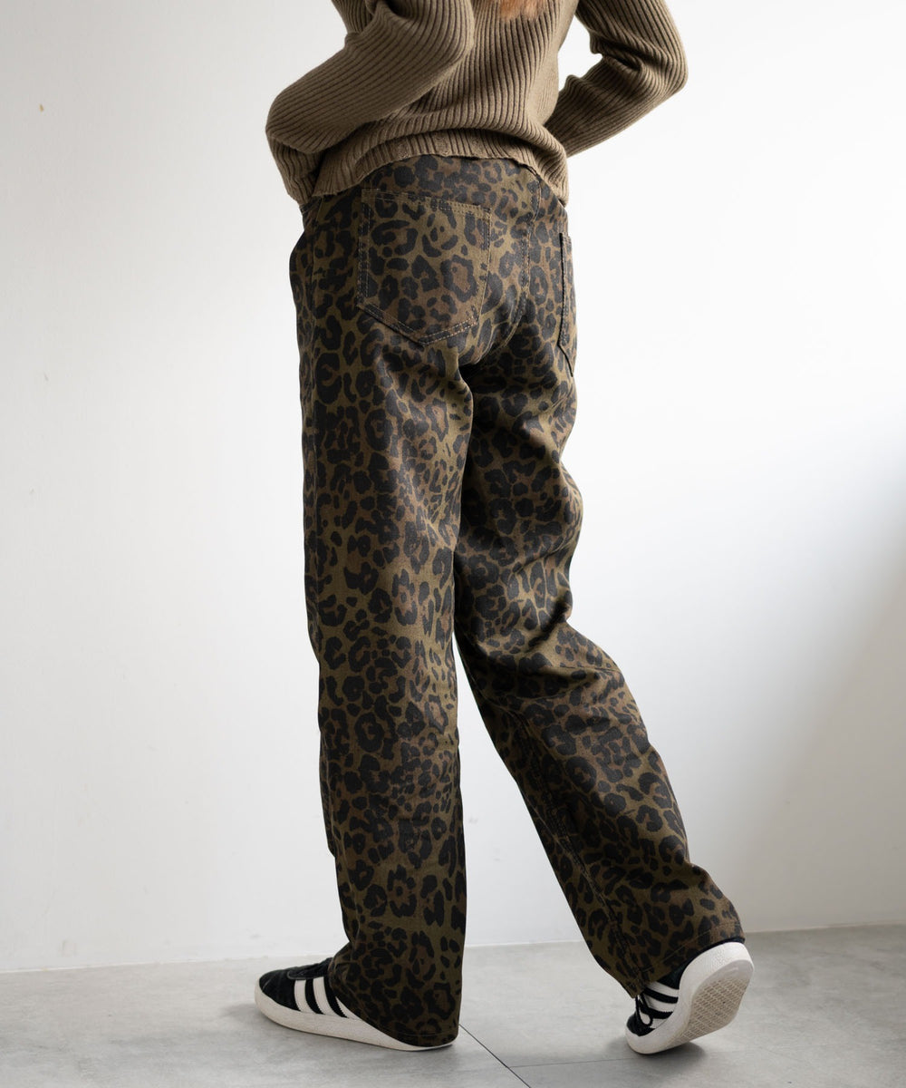 ブラウン　モデル:155cm M着用