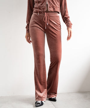 ピンク　モデル:155cm F着用