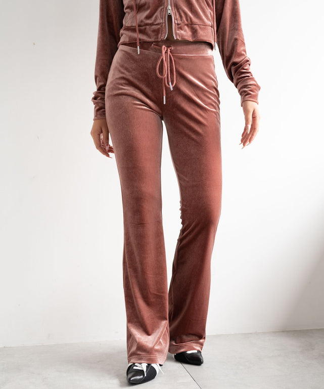 ピンク　モデル:155cm F着用