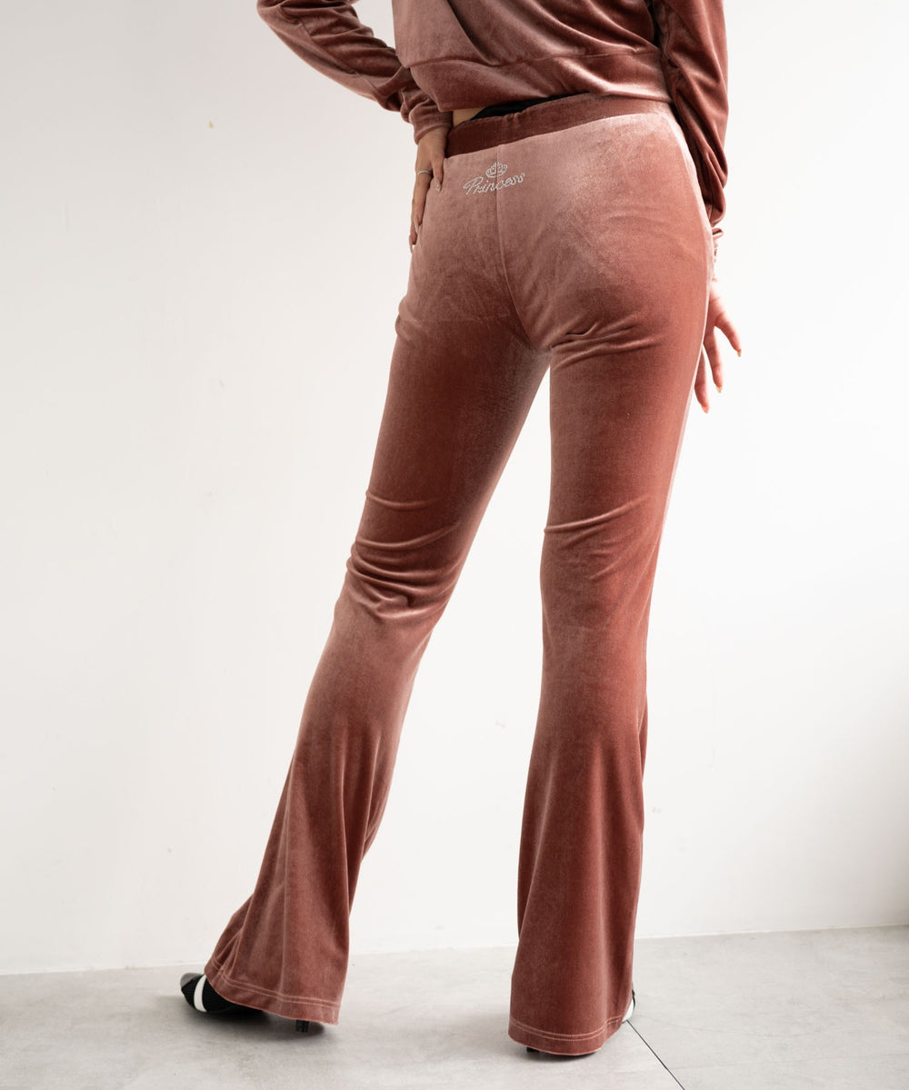 ピンク　モデル:155cm F着用