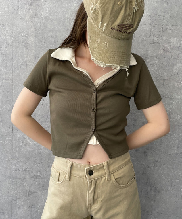 カーキ　モデル:155cm F着用