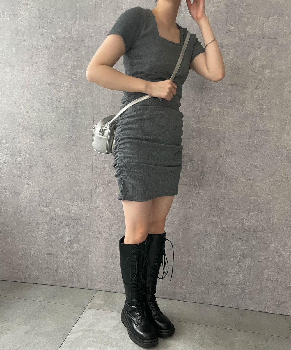 グレー　モデル:155cm F着用