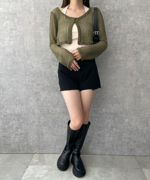 カーキ　モデル:155cm F着用