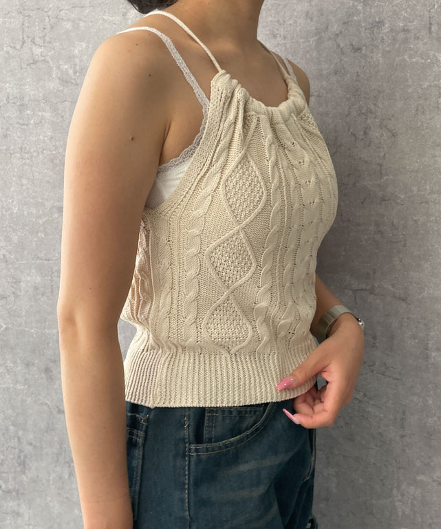 ホワイトアイボリー　モデル:155cm F着用