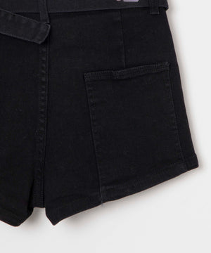 ベルト付きスタッズショートパンツ