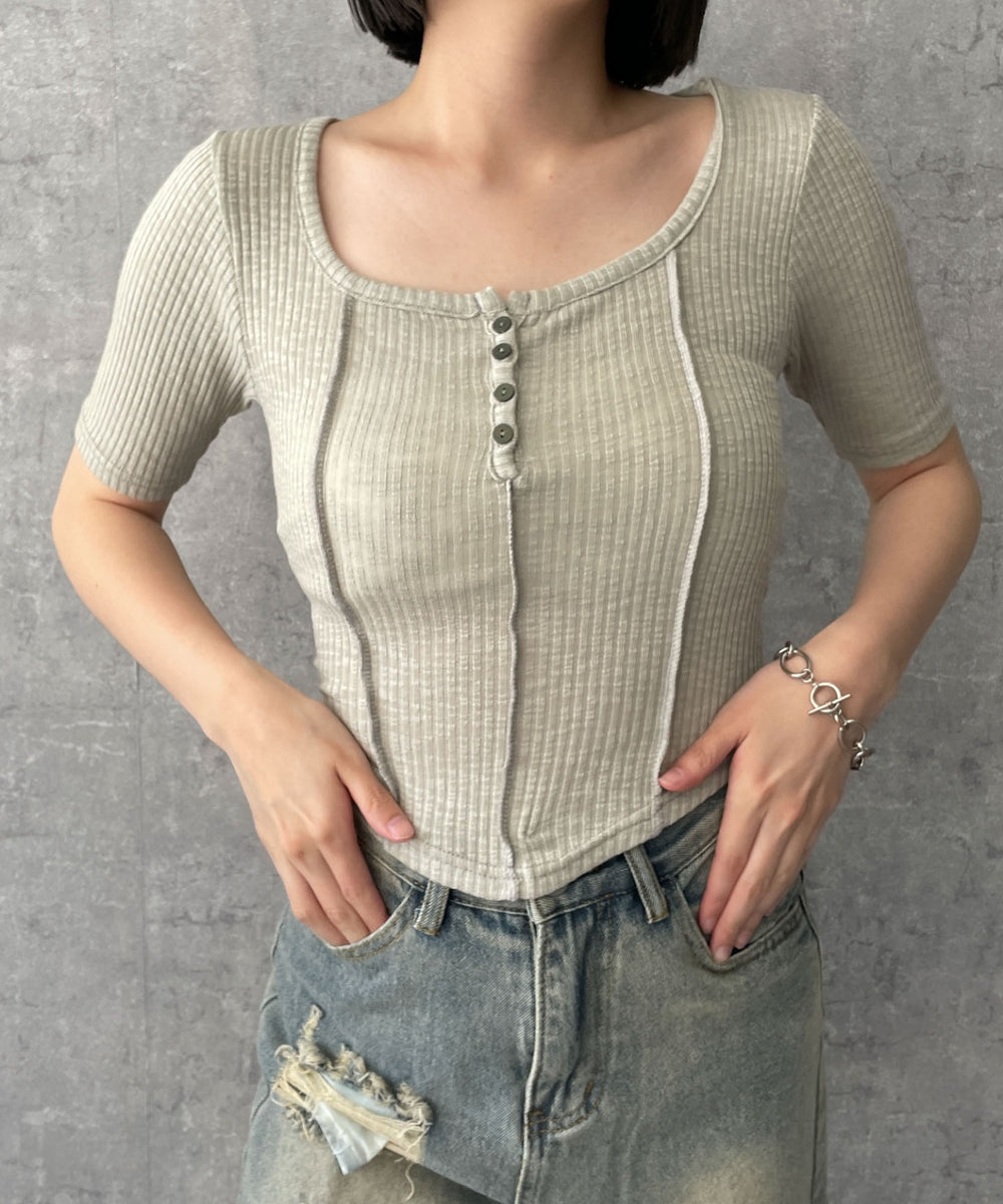 ベージュ　モデル:155cm F着用