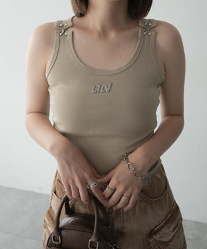 ベージュ　モデル:155cm F着用