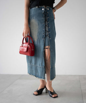 デニム中濃色　モデル：155㎝　F着用