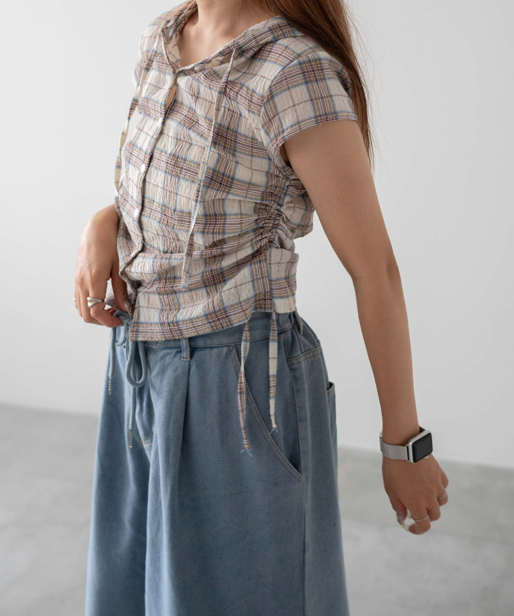 ホワイトアイボリー　モデル:155cm F着用