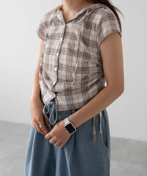 ホワイトアイボリー　モデル:155cm F着用