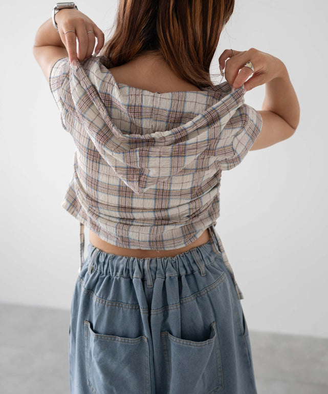 ホワイトアイボリー　モデル:155cm F着用