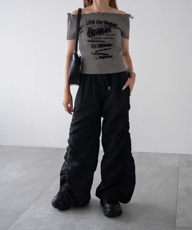 カーキ　モデル:155cm F着用