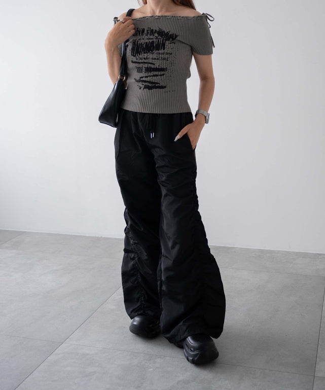 カーキ　モデル:155cm F着用