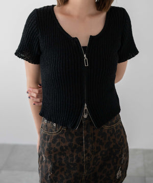 ブラック　モデル:155cm F着用