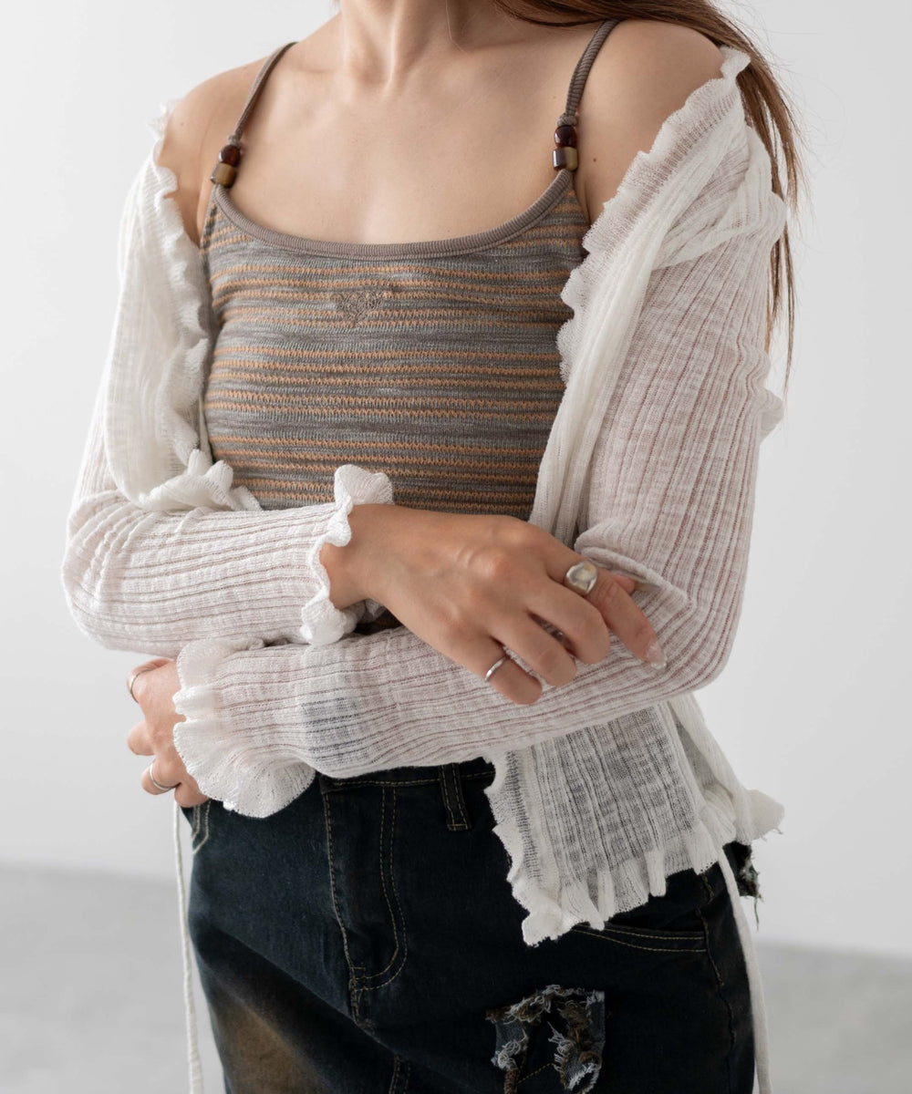 ベージュ　モデル：155㎝ F着用