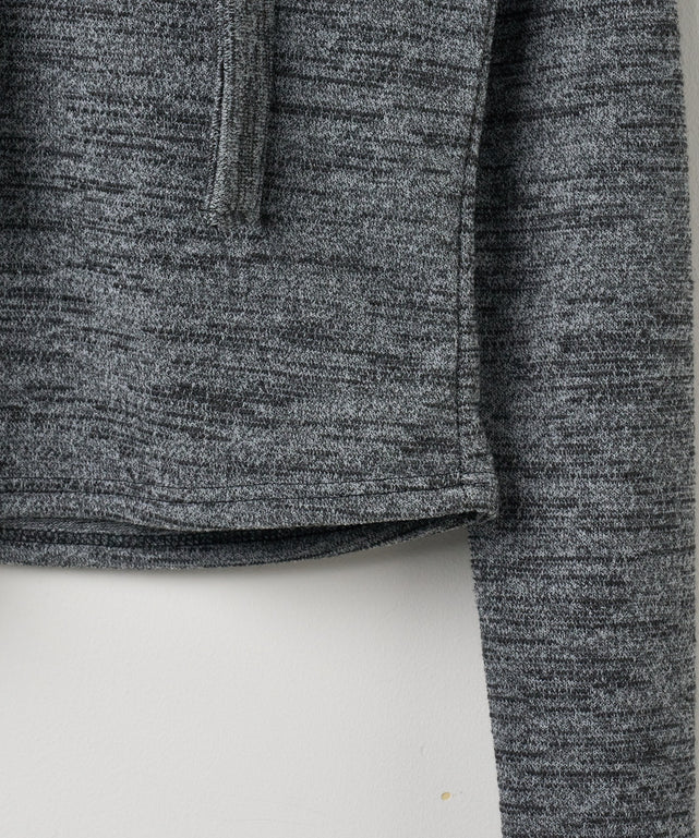 チョーカー付きスラブニットプルオーバー