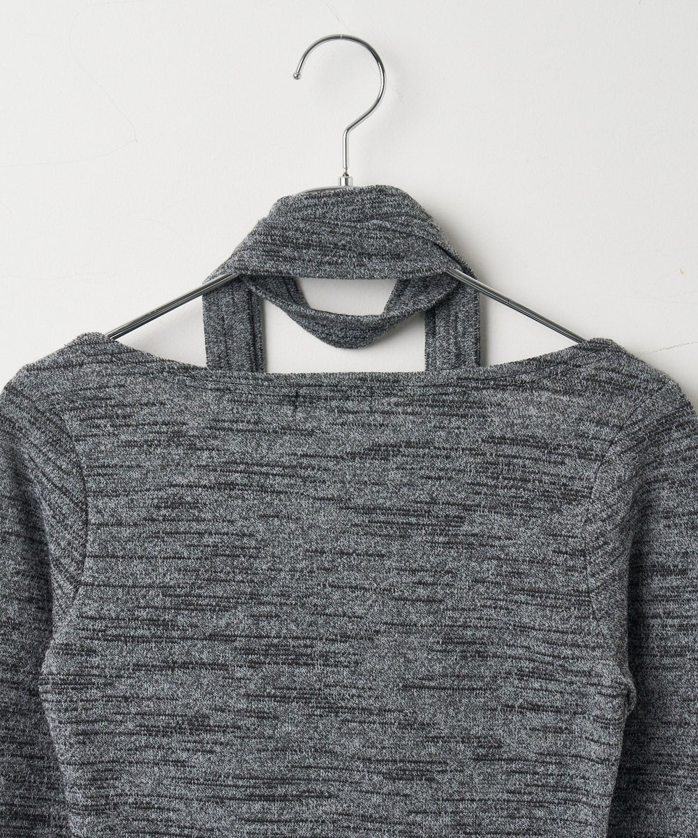 チョーカー付きスラブニットプルオーバー