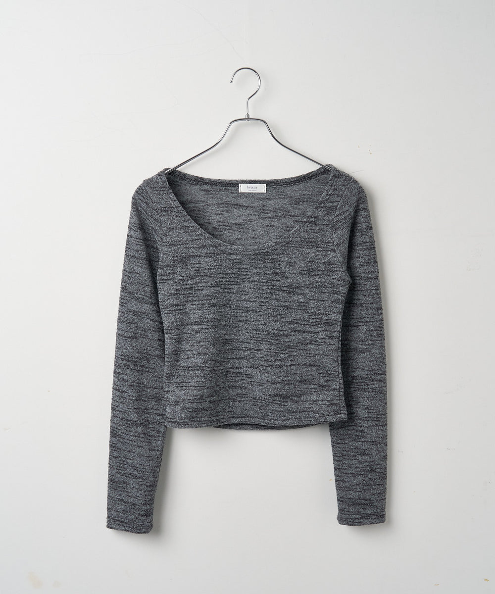 チョーカー付きスラブニットプルオーバー