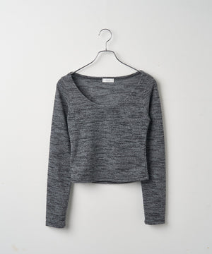 チョーカー付きスラブニットプルオーバー