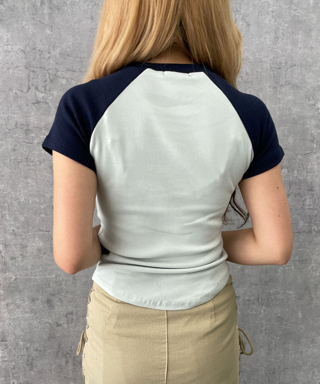 ネイビー　モデル:154cm F着用