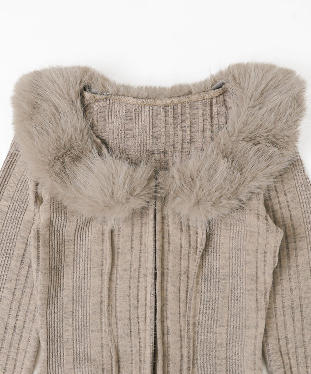 フロントフックFファーカーデ