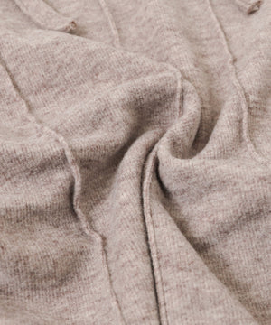 チョーカー付きカーブヘムトップ