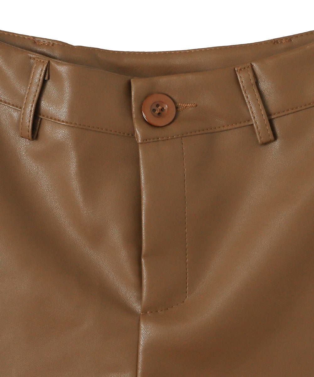 合皮ボアショートパンツ