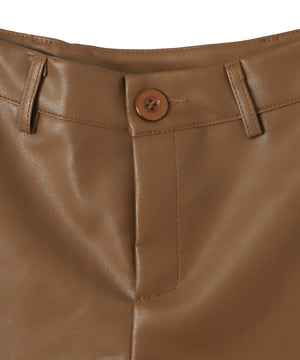 合皮ボアショートパンツ