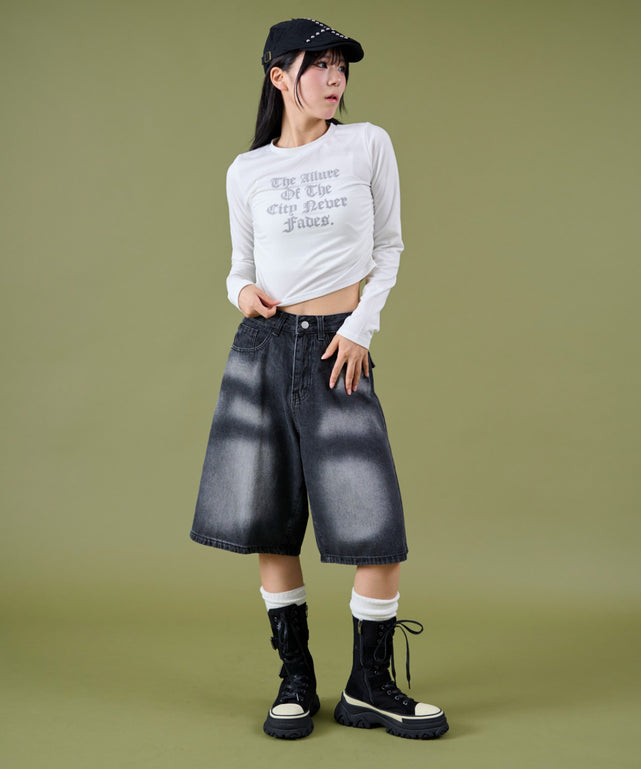 ホワイト モデル：160cm F着用