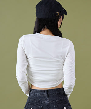 ホワイト モデル：160cm F着用