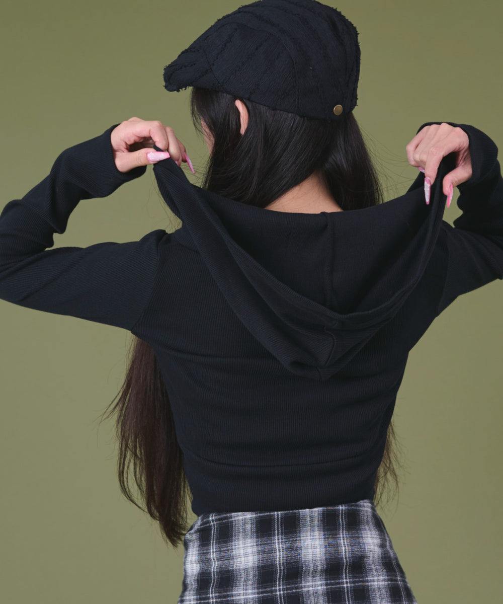 ブラック モデル：163cm F着用