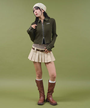 カーキ モデル：160cm F着用