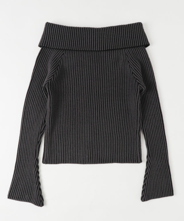 オフショルダブルジップニット