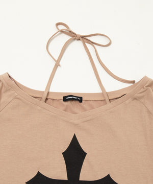 オフショルダークロスロゴトップ