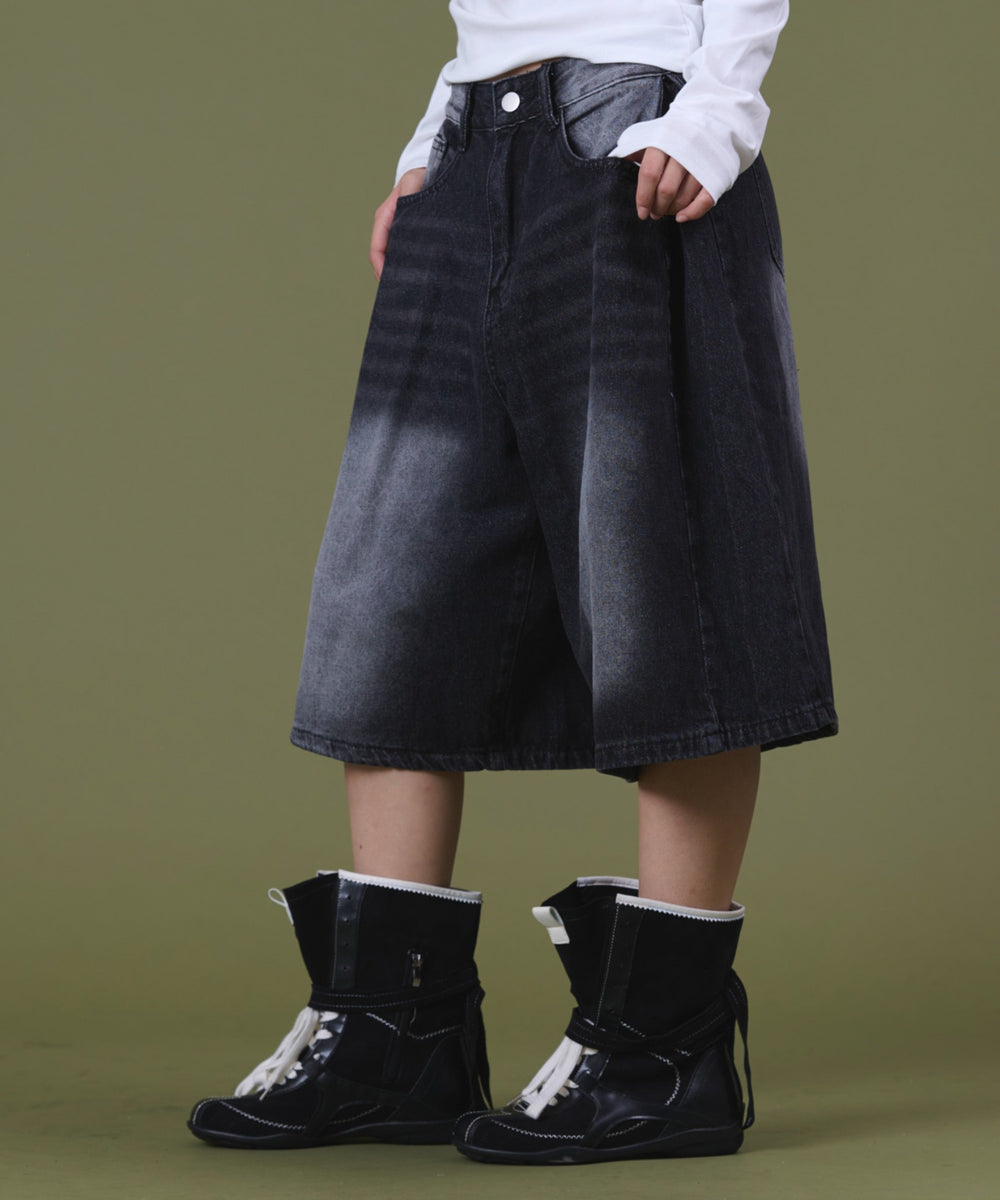 ブラック モデル：160cm S着用