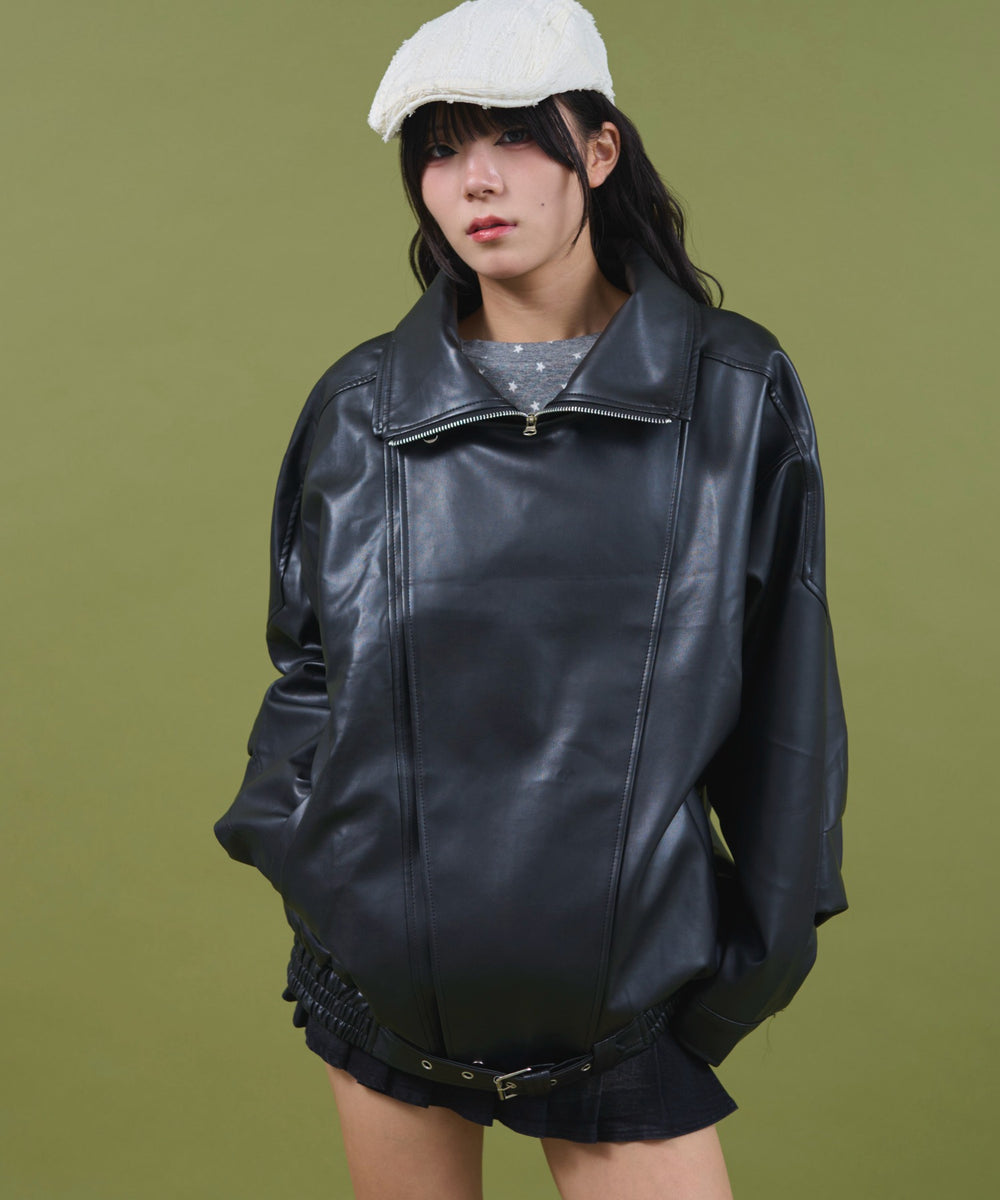 ブラック モデル：160cm F着用