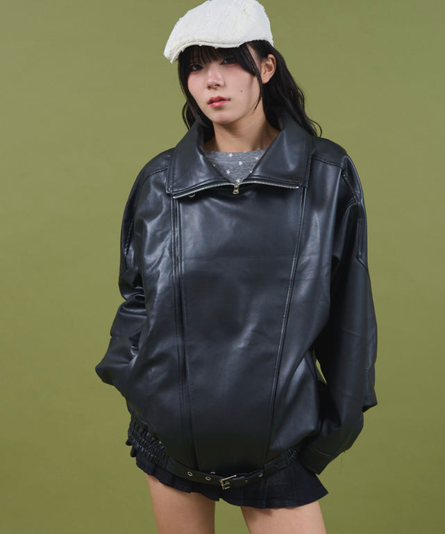 ブラック モデル：160cm F着用