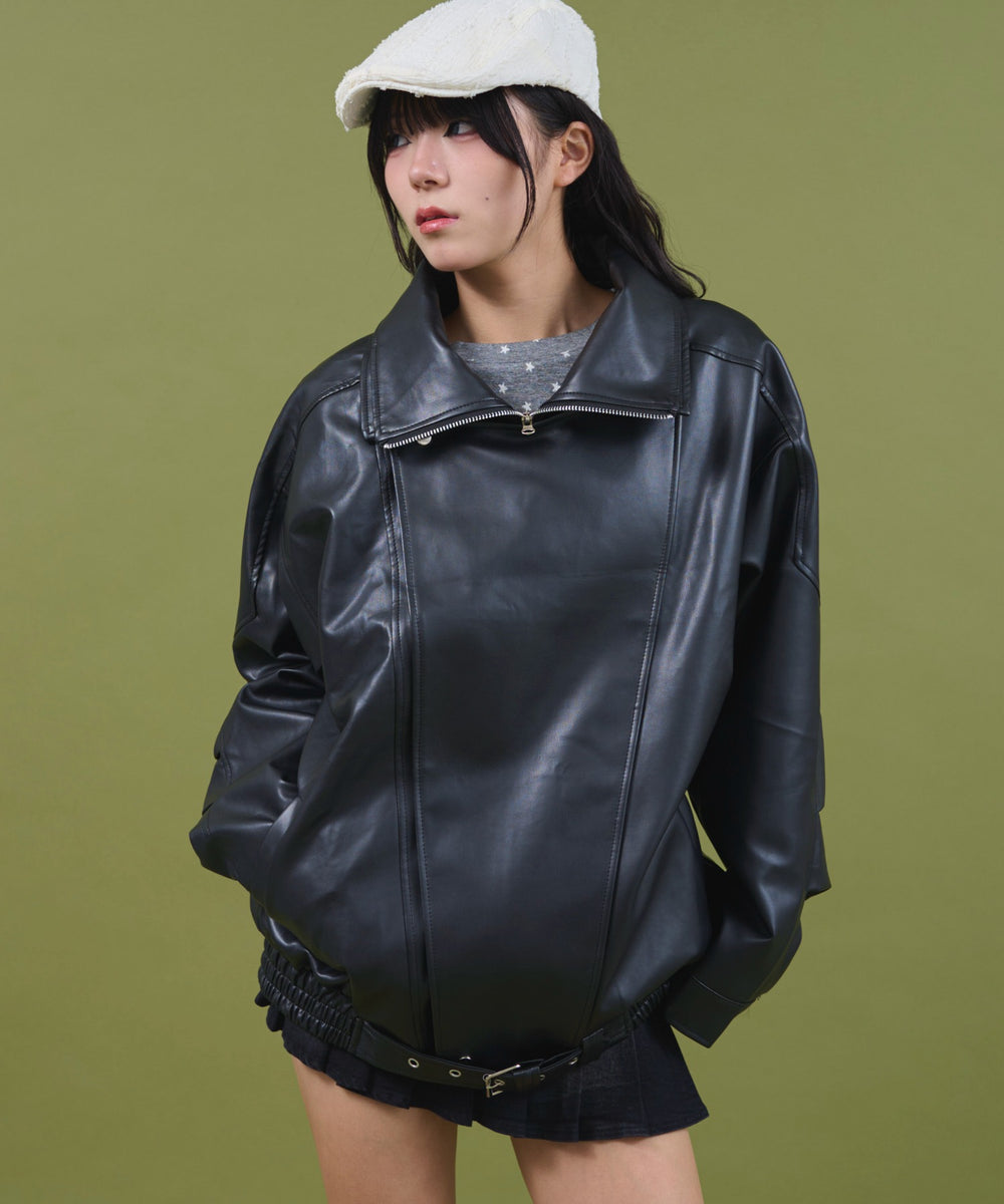 ブラック モデル：160cm F着用