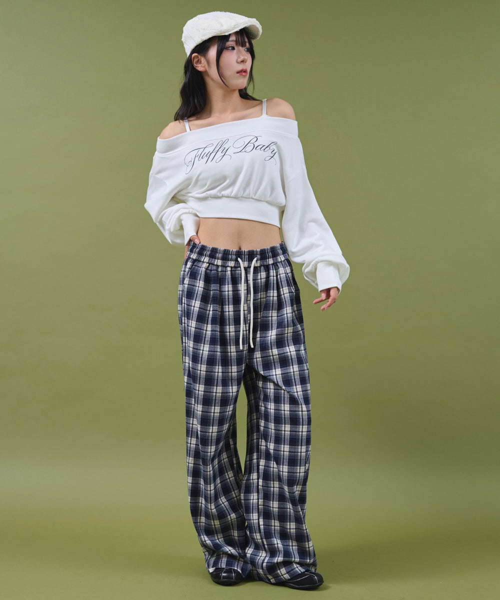 ネイビー モデル：160cm F着用