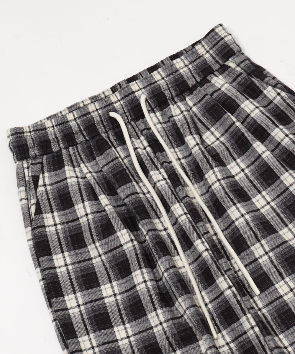 ワイドルーズチェックパンツ
