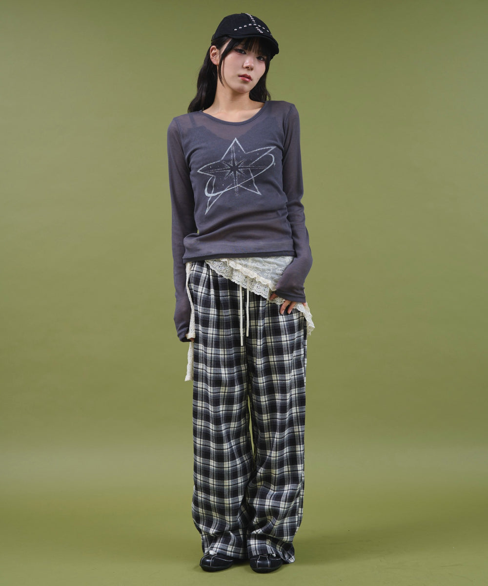 チャコール モデル：160cm F着用