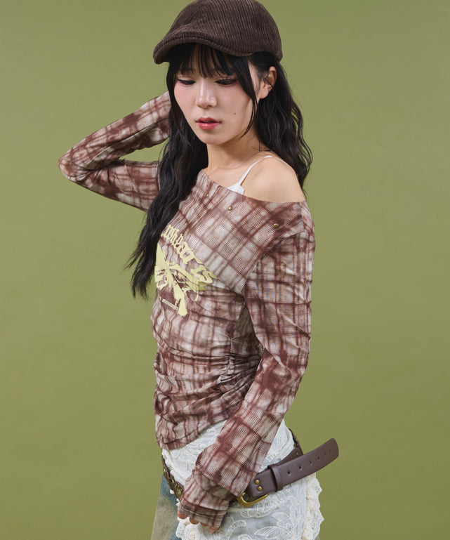 ブラウン モデル：160cm F着用