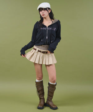 ホワイトアイボリー モデル：160cm F着用