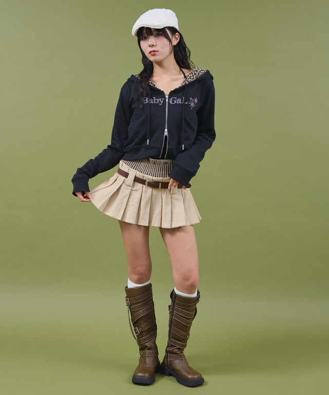 ホワイトアイボリー モデル：160cm F着用