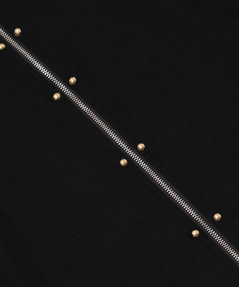 オフショルスタッズデザイントップ