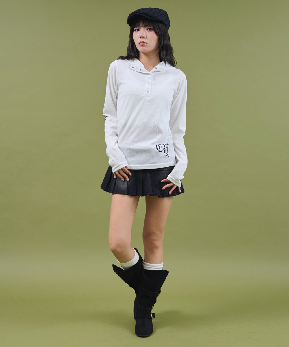 ホワイト モデル：160cm F着用