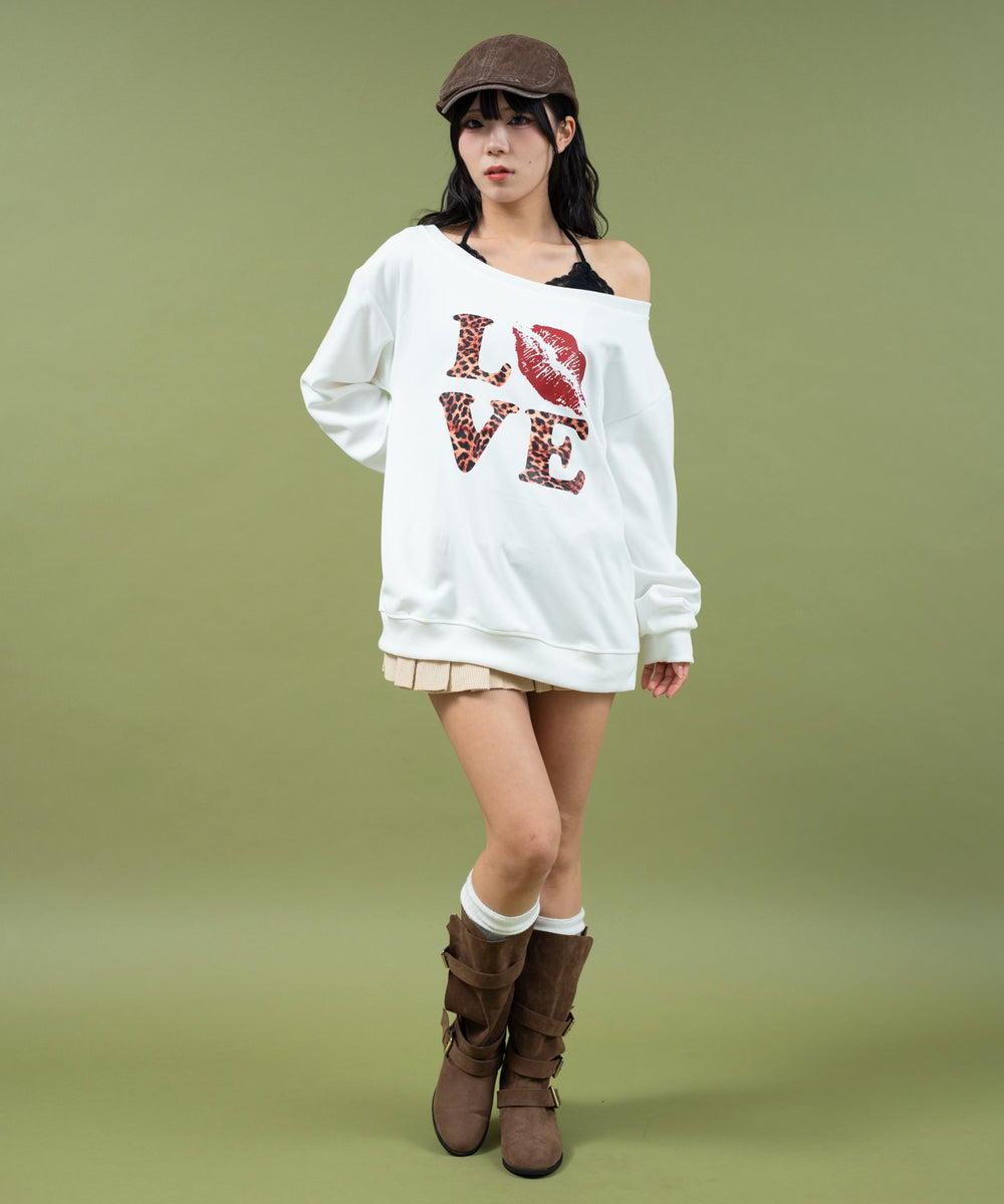 ホワイト モデル：160cm F着用